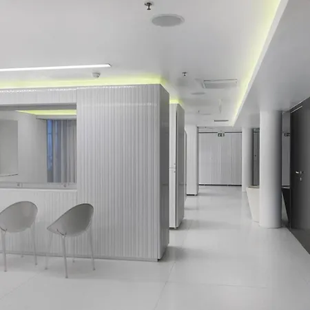 Διαμέρισμα In With Outdoor Swimming Pool, 2 Bedrooms And Wifi Novi Vinodolski